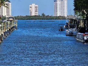 120 Lehane Terrace 109, North Palm Beach FL 33408