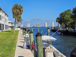 120 Lehane Terrace 109, North Palm Beach FL 33408