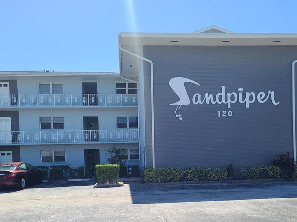 120 Lehane Terrace 109, North Palm Beach FL 33408