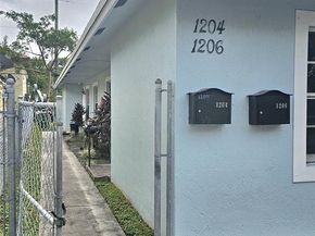 1204 NW 3rd St, Fort Lauderdale FL 33311