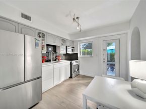 2304 SE 13th Court, Pompano Beach FL 33062