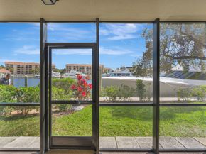 2501 Marina Isle Way 104, Jupiter FL 33477