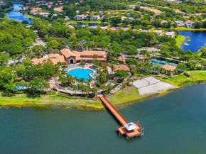 520 Tomahawk Court, Palm Beach Gardens FL 33410