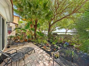 520 Tomahawk Court, Palm Beach Gardens FL 33410