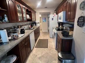 5724 S Bayberry Lane, Tamarac FL 33319
