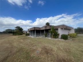 5724 S Bayberry Lane, Tamarac FL 33319