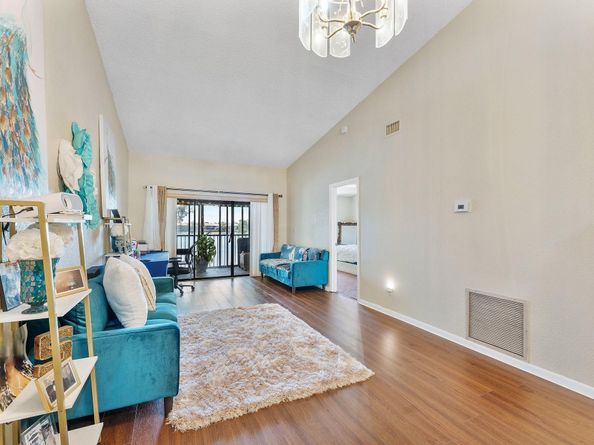 3100 NW 46th Street 203, Oakland Park FL 33309