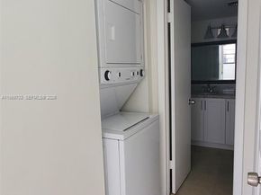 995 SW 84th Avenue 218, Miami FL 33144