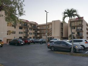 995 SW 84th Avenue 218, Miami FL 33144