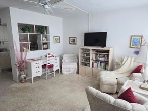 2180 Lake Osborne Drive 7, Lake Worth Beach FL 33461