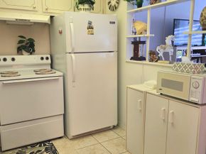 2180 Lake Osborne Drive 7, Lake Worth Beach FL 33461