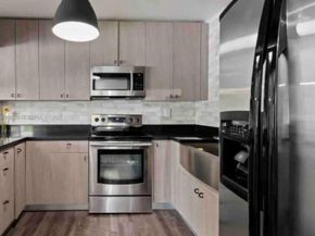 3008 NW 13th Street, Miami FL 33125