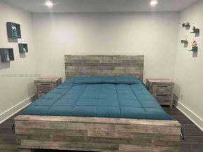 3008 NW 13th Street, Miami FL 33125