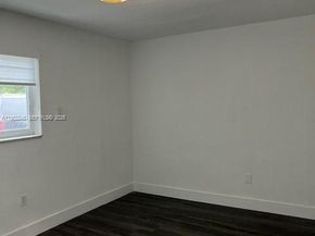 3008 NW 13th Street, Miami FL 33125