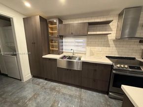 3008 NW 13th Street, Miami FL 33125