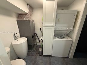 3008 NW 13th Street, Miami FL 33125