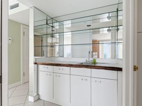 525 S Flagler Drive 20b/c, West Palm Beach FL 33401