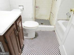 6226 Hasbrook Avenue, Philadelphia PA 19111