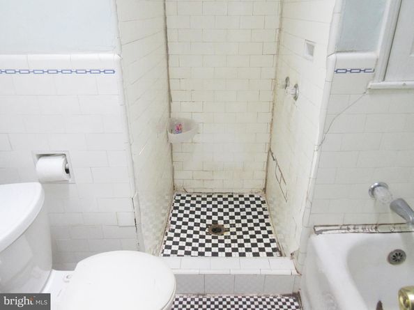6226 Hasbrook Avenue, Philadelphia PA 19111