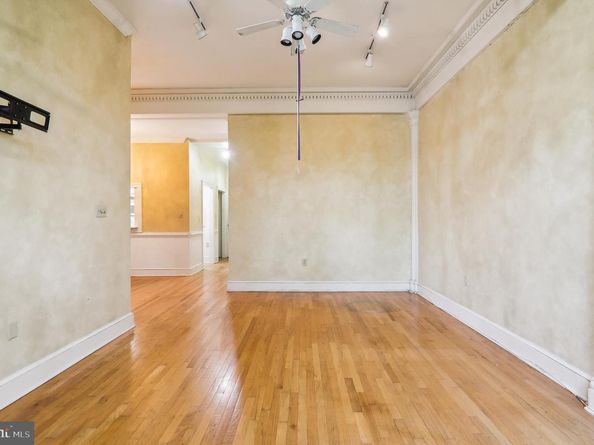 3060 16TH Street NW 110, Washington DC 20009