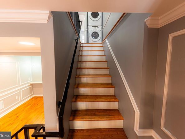 5221 Warrington Avenue, Philadelphia PA 19143