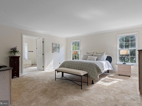 2063 White Horse Road, Berwyn PA 19312