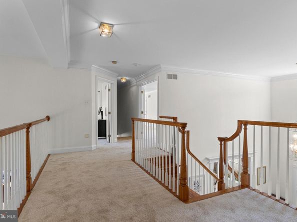 2063 White Horse Road, Berwyn PA 19312