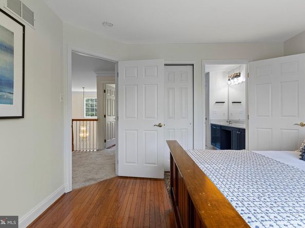 2063 White Horse Road, Berwyn PA 19312