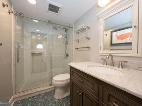 1919 Chestnut Street 523524, Philadelphia PA 19103