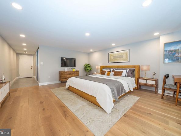 1919 Chestnut Street 523524, Philadelphia PA 19103