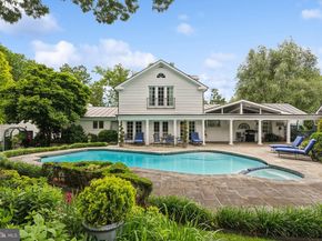 320 1/2 Mansion Drive, Alexandria VA 22302