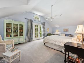 320 1/2 Mansion Drive, Alexandria VA 22302