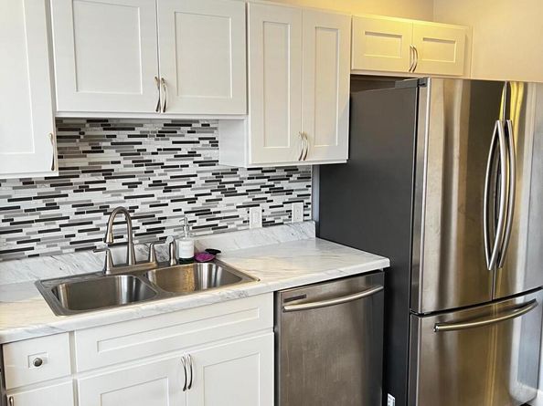 8221 Forrest Avenue, Philadelphia PA 19150