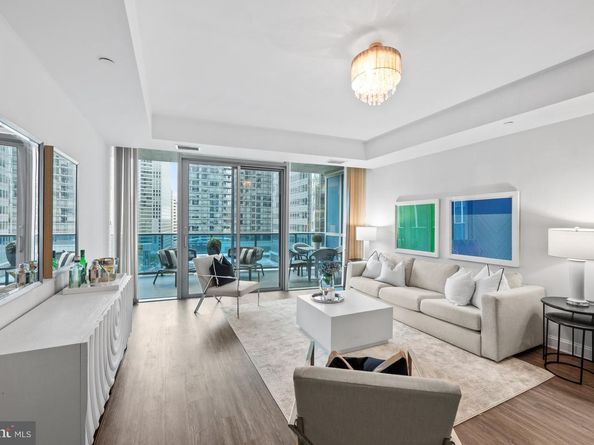 1881 N Nash Street 607, Arlington VA 22209