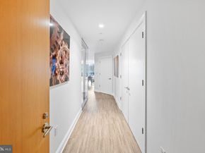 1881 N Nash Street 607, Arlington VA 22209