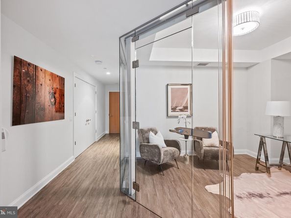 1881 N Nash Street 607, Arlington VA 22209