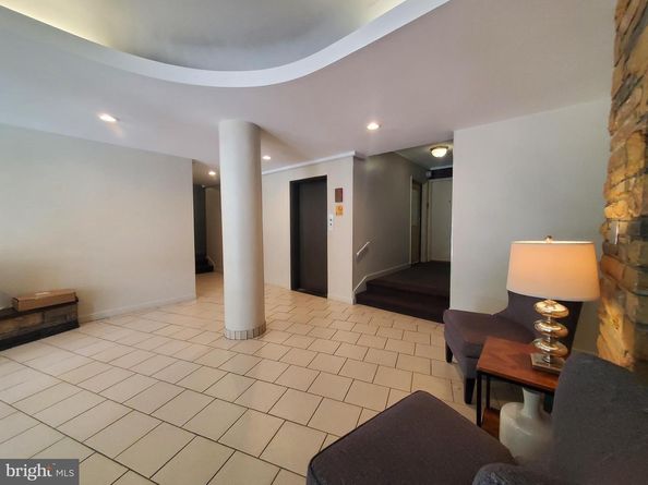 3901 Tunlaw Road NW 502, Washington DC 20007