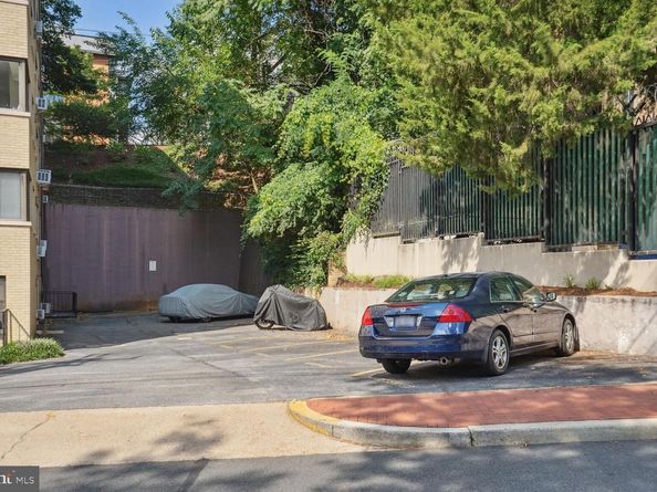 3901 Tunlaw Road NW 502, Washington DC 20007