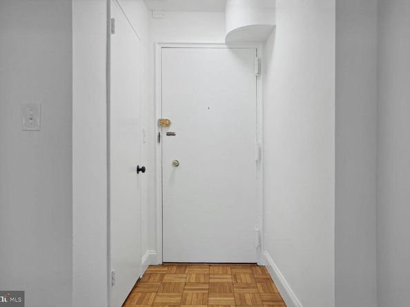 3901 Tunlaw Road NW 502, Washington DC 20007