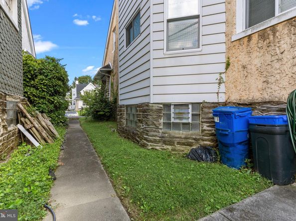 841 E Rittenhouse Street, Philadelphia PA 19138