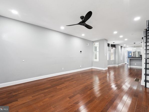 320 E Tulpehocken Street, Philadelphia PA 19144