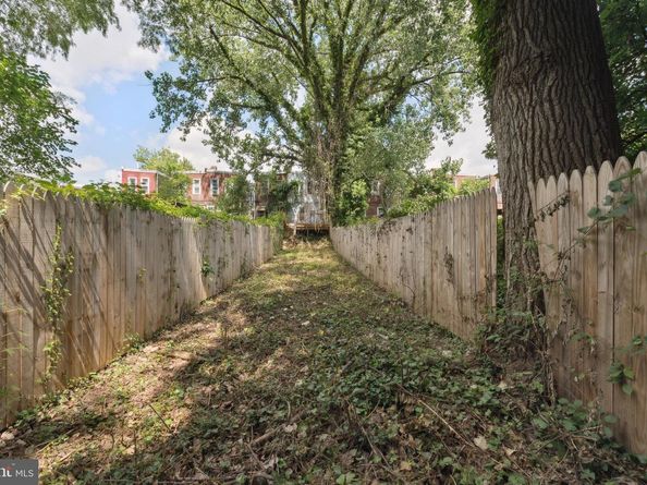 320 E Tulpehocken Street, Philadelphia PA 19144