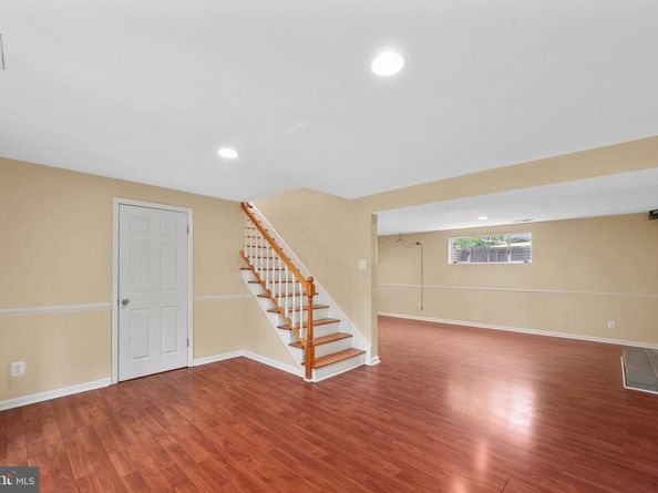 7044 Cindy Lane, Annandale VA 22003