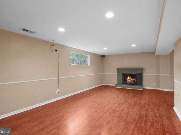 7044 Cindy Lane, Annandale VA 22003