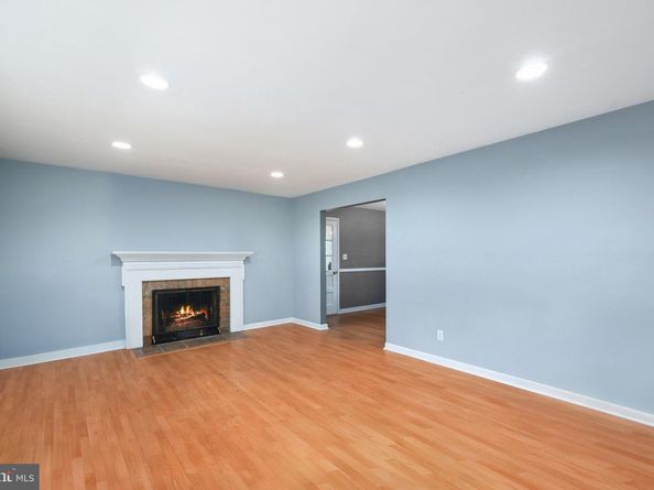 7044 Cindy Lane, Annandale VA 22003
