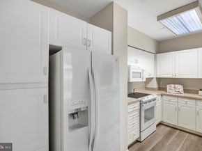 2121 Jamieson Avenue 401, Alexandria VA 22314