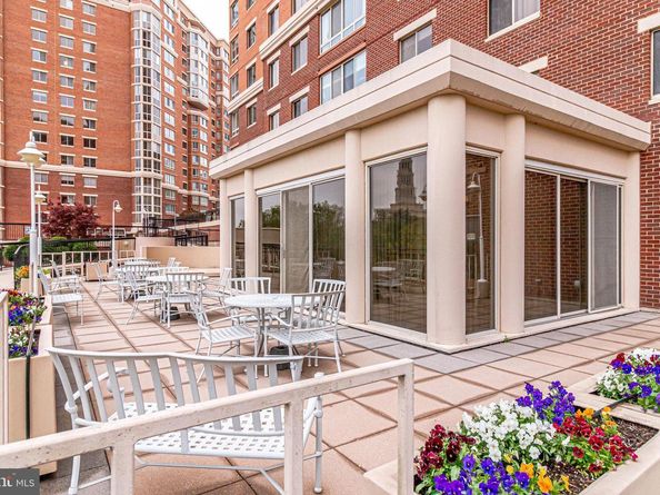 2121 Jamieson Avenue 401, Alexandria VA 22314