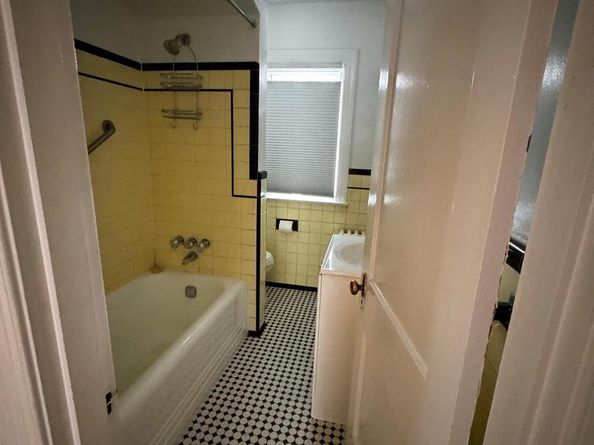 3501 7TH Street S, Arlington VA 22204