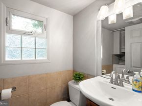 2515 17TH Street NE, Washington DC 20018