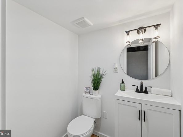 1111 S Clifton Street, Philadelphia PA 19147